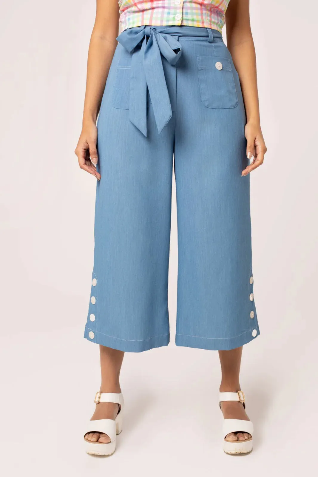 Cropped Chambray Rylee Culotte Pants by Hell Bunny
