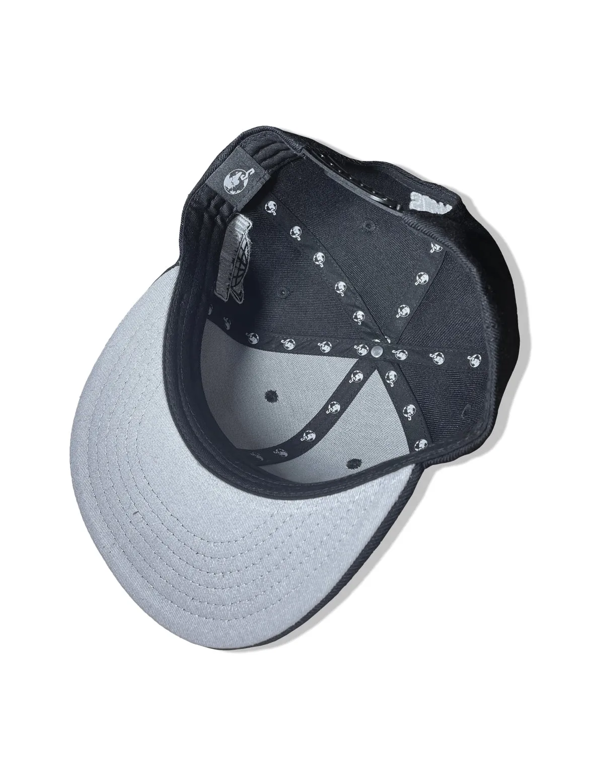 SW LOGO SNAPBACK - BLACK